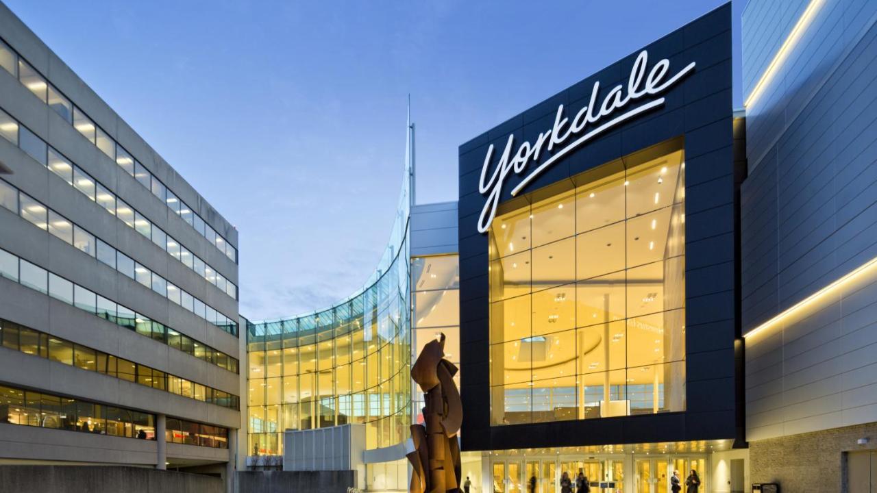 Holiday Inn Toronto - Yorkdale Экстерьер фото